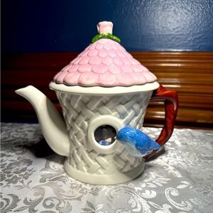 Teleflora Birdhouse Teapot Planter Blue Bird Pink Rose Lid 7.5 x 9 in